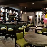 King's Hotel & Residences