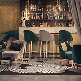 Niepce Paris Hotel, Curio Collection by Hilton