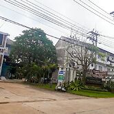 The Uncle Beach Resort