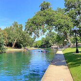 Grandma's River Haus       Rrc A108 1 Bedroom Condo by RedAwning