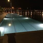 Tasik Villa International Resort