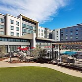 Hampton Inn Long Beach Airport