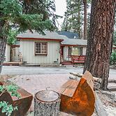 Bear Mountain Escape 2 Bedroom Apts by RedAwning