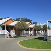 Mandurah Ocean Marina Chalets
