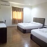 Meaco Royal Hotel - Tabaco