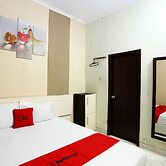 RedDoorz near Adisucipto Airport 3
