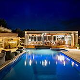 Anthemion Suites & Villas