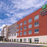 Holiday Inn Express & Suites Farmville by IHG