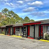 Whistling Pines - Daily & Extended Stay, Elizabeth City