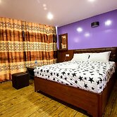Everest Holiday Inn