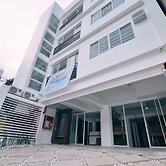 The Strand Suites and Dormitel