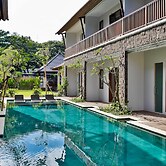 Mahana Boutique Apartment