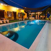 Big Daddy's Beach Club and Hotel
