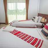 Nan Green Lake View Resort