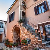 La Finestra Sui Cento Portali