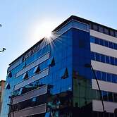 Yucel Hotel