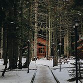 Karinna Forest Houses