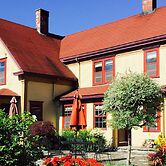 Dominion Hill Country Inn