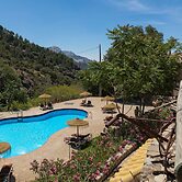 Calerilla Hotel
