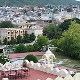 Gulaab Niwaas Palace