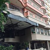 Sophia Suites Residence Hotel
