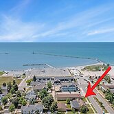 Ludington Pier House