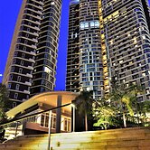 Holi Afiniti Themed Suites