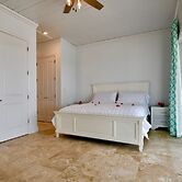 Fountain Bay Resort & Marina