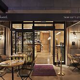 Jacob Samuel by Prima Hotel