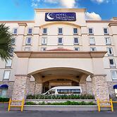 Hotel Mesaluna Near American Consulate