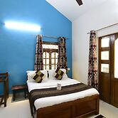 OYO 9741 Triple Beach Guest House