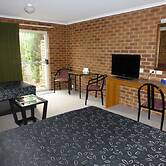 Inverloch Central Motor Inn