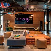 MOXY London Heathrow Airport