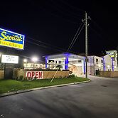 Scottish Inn & Suites - IAH Airport