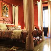 Mirabilia Arab House