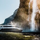 Fiordland Discovery