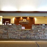 Prairie Moon Inn & Suites Unity