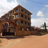 Olina Hotel and Apartments