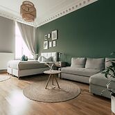 Luga Homes – Stadthaus