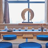 Summer Flower Apartment