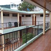 Hostal Dumbira