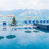 Village Hotel Lucia