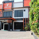 Anggraeni Hotel Ketanggungan