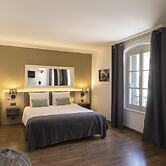 L'HÔTEL by Hostellerie du Château