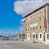 Hotel Bernina Hospiz - Hostel