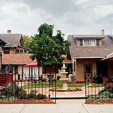The Crest Motel in Colorful Colorado