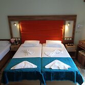 Niki Studios Sea-Front