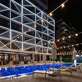 Nyota Hotel & Conference Center