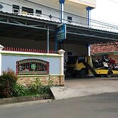 Losmen Ibu Hj. Tarjo