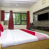 Hotel New Uttam Hira Palace